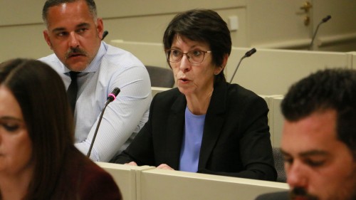 EAJ-PNVren ekimenez, Senatuak neurriak eskatu ditu Ekialde Ertaineko gatazka dela eta nekazaritza eta abeltzaintzako ekoizpenaren kostuen igoerari aurre egiteko